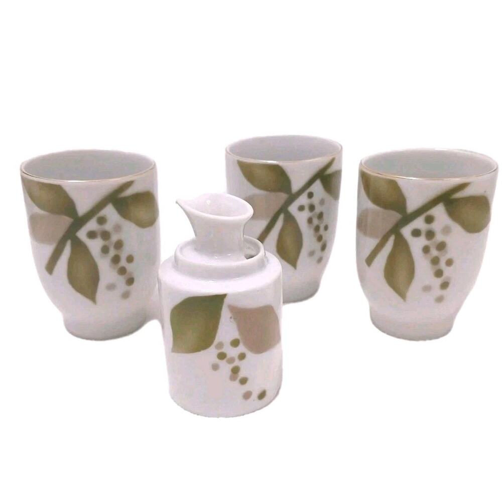 4 Pc Saki Set SEYEI Fine China 3 Hot Tea Cups Japan Server Pitcher